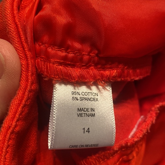 7th Avenue design studio red crop pants - Picture 4 of 4